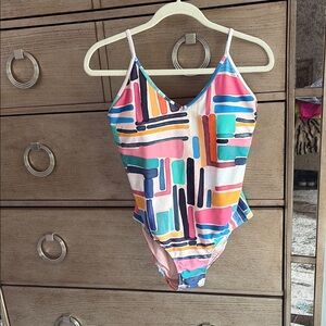 Change of Scenery modern art Deb one piece, siz L, new
